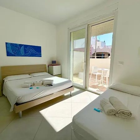 Sea - בית הארחה